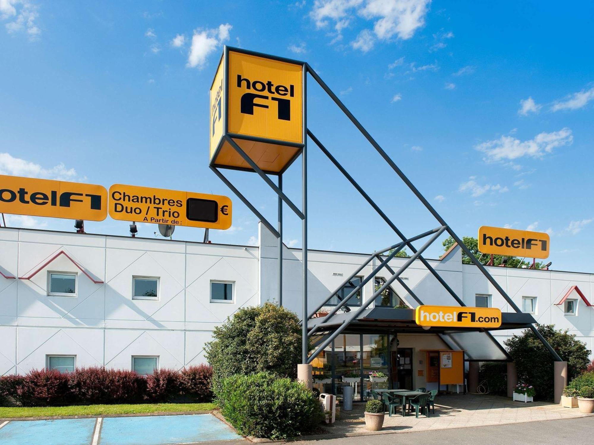 Hotel F1 Vesoul - En Cours De Renovation Exterior foto